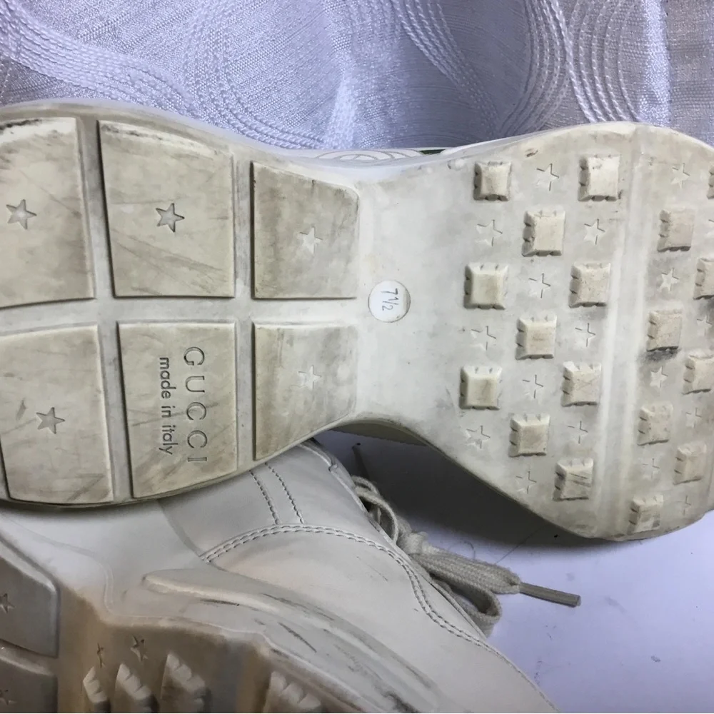 Gucci cream leather